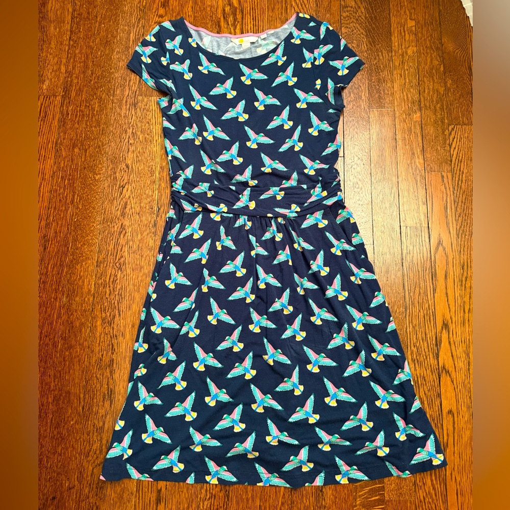 Boden navy knit hummingbird dress size 2R